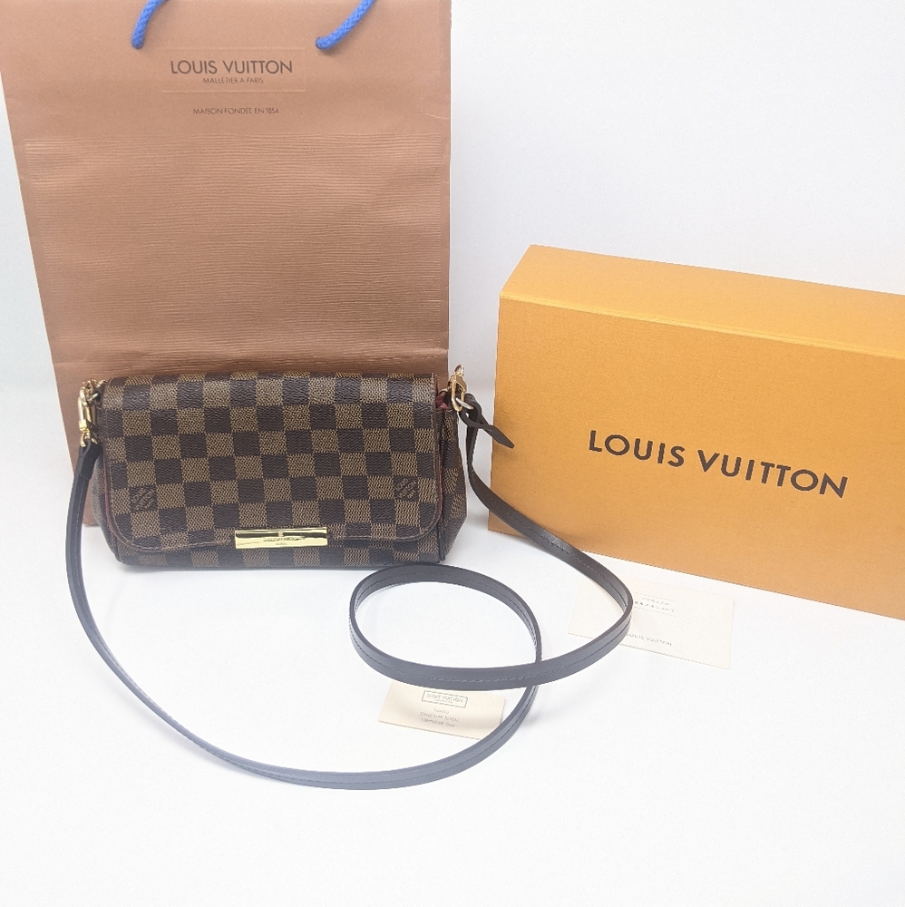 Louis Vuitton Favorite PM Damier Ebene Crossbody - Picture 12 of 16